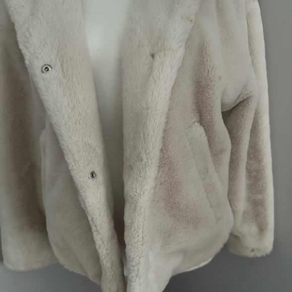 Zara Faux Fur Bomber Jacket - Picture 3 of 5